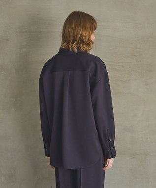 GRACE CONTINENTAL トリアセカルゼシャツ ネイビー