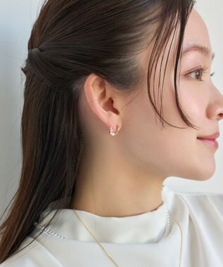 Phoebe 【痛くないシリーズ】ミルキーウェイパールフロートライトフィットイヤリング　ゴールド ゴールド