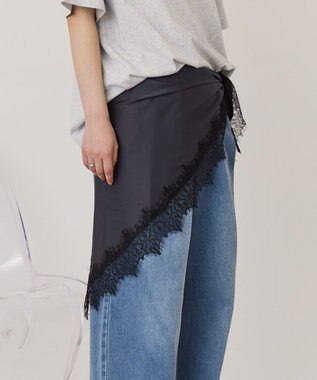AMERICAN HOLIC サテンレース三角スカーフ Black