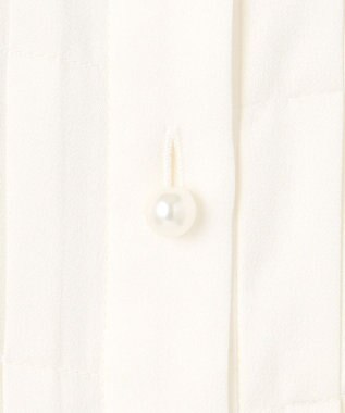 自由区 【洗える】TOROハイネック ブラウス アイボリー系