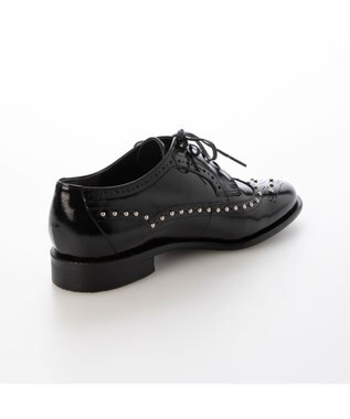ing <ing>スタッズ付きレースアップシューズ ブラックカタオシ