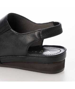 ing <ing>【WEB限定】【3E】カバードサンダル ブラック