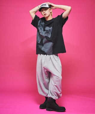 WEGO 【ユニセックス着用ITEM】ラインストーングラフィックT（SS） ブラック