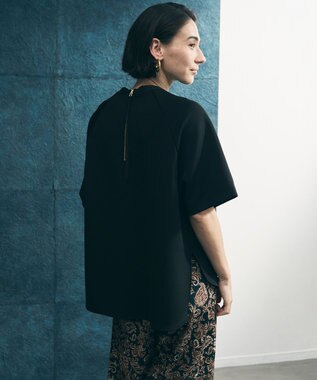 UNFILO BEAUTY FORM JERSEY light バックZIP プルオーバー ブラック