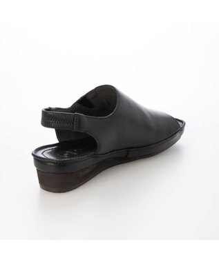 ing <ing>【WEB限定】【3E】カバードサンダル ブラック