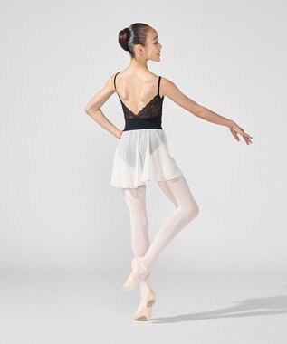 Chacott スカート ブラック（オフホワイト）