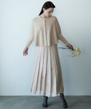 自由区 【カトリエムブーケ】Soyeux touche ポンチョニット エクリュ