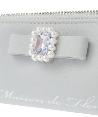 Maison de FLEUR パールビジュー合皮リボンロングポーチ Light Blue