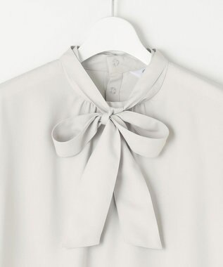 J.PRESS LADIES L 【洗える】ヌーディスバックサテン ボウタイ ブラウス ライトグレー系