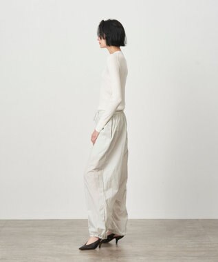 ATON WOOL CASHMERE SILK | クルーネックセーター WARM WHITE