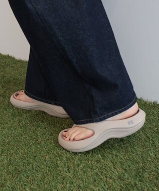 AMERICAN HOLIC 【RUSSELL】スポーツトングサンダル Beige