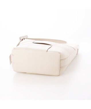 UNBILLION カシュカシュ cachecache / イントレチャートショルダーバッグ アイボリー