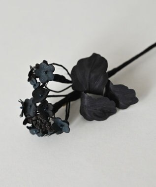 AND WOOL 〈繊細で深みがある色合いの上品小物〉菜の花ブローチ ブラック