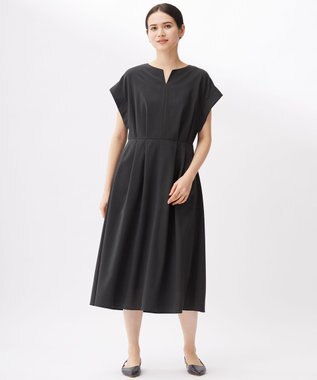 自由区 L 【17号サイズまで展開・カタログ掲載・UVカット・洗える】ウーステッドライク ワンピース ネイビー