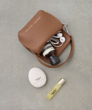 IACUCCI  ラーナ ミニチャーム ALCE キャメル