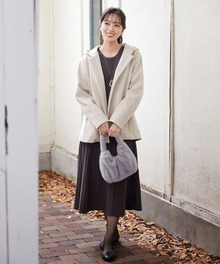 Tiaclasse フーデットショートコート アイボリー