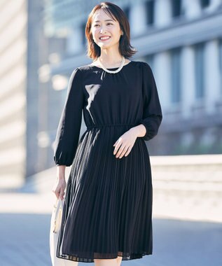 ICB Brushed Pleats ワンピース 大きいサイズ 4 ICB Brushed Pleats ワンピース 大きいサイズ 4