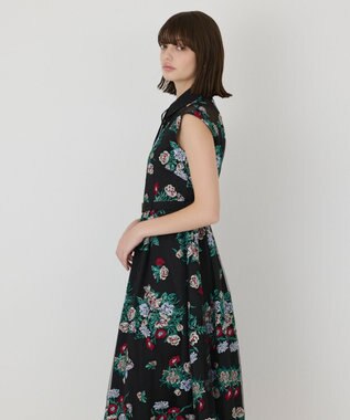 GRACE CONTINENTAL ブーケフラワー刺繍ワンピース ブラック