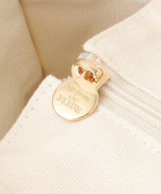 Maison de FLEUR マルチポケット帆布トートMバッグ Ivory