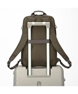 ACE BAGS & LUGGAGE W&.Day/Night ポッケス ハグリュック A4サイズ 14.0インチPC収納 20212 ダブルアンドデイナイト アッシュブラウン