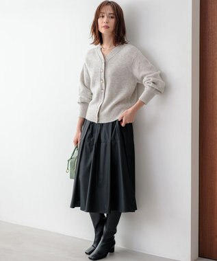 組曲 レザーライクライト タックギャザースカート ブラック系