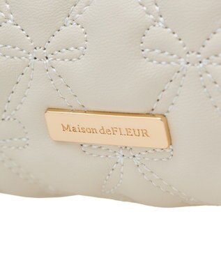 Maison de FLEUR リボンキルティングロングポーチ Black