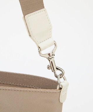 TOPKAPI 【Breath TOPKAPI sis】【WEB限定】ナイロン レザーポケット ミニ ショルダーバッグ 軽量 / CALM カーム　 ベージュ