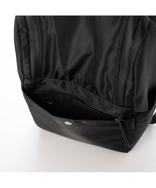 UNBILLION カシュカシュ cachecache / 10ポケット撥水リュックサック ブラック