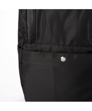 UNBILLION カシュカシュ cachecache / 10ポケット撥水リュックサック ブラック