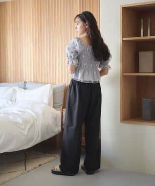 earth music&ecology フラワー刺繍シャーリングプルオーバー Light Gray