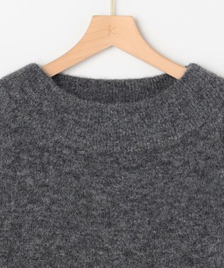 組曲 L へアリーヤーンボートネック ニット チャコールグレー系