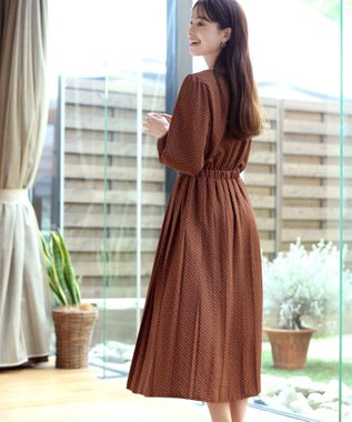 Tiaclasse 【洗える・新色追加】パフスリーブプリーツワンピース テラコッタ