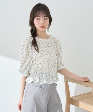 earth music&ecology 花柄ポコポコシャーリングトップス Ivory