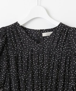 Feroux 【洗える】ギャザーデザインパフスリーブワンピース ドット系