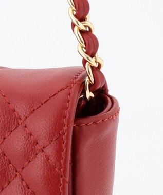23区 キルティングチェーン ショルダー バッグ レッド系