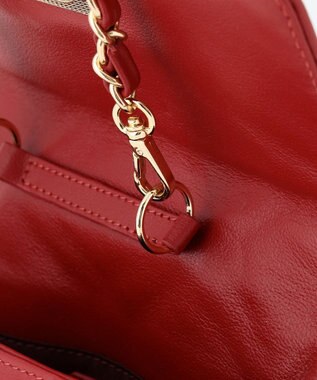 23区 キルティングチェーン ショルダー バッグ レッド系