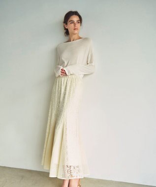 GRACE CONTINENTAL フレア刺繍スカート キナリ