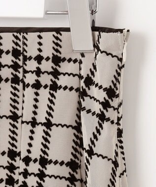 Feroux フロッキーチェック・ドット スカート ベージュ系2