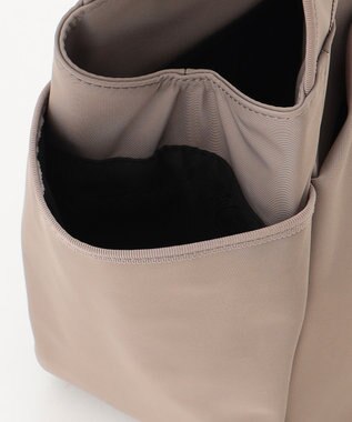 TOCCA 【撥水】T-JARDIN NYLON M トートバッグ M ベージュ系