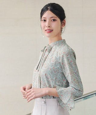 Tiaclasse 【新色追加・洗える】フレアスリーブ花柄リボンブラウス グリーン