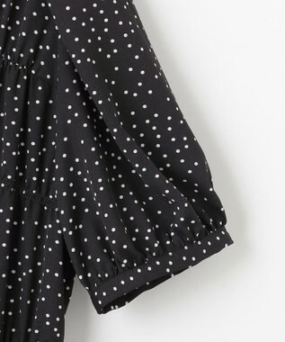 Feroux 【洗える】ギャザーデザインパフスリーブワンピース ドット系