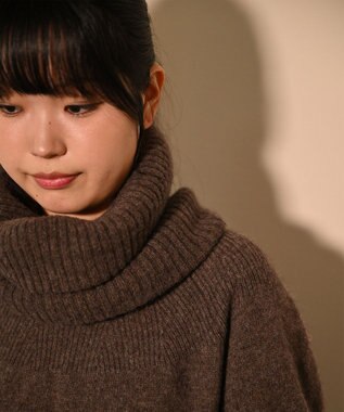 TOQUE 〈大草直子さんアドバイザー〉ベビーアルパカ×ウール縮絨ニットネックウォーマー ブラウン