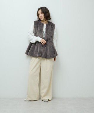 Green Parks ・ＥＬＥＮＣＡＲＥ　ＤＵＥ　ペプラムフェイクファーベ Charcoal Gray