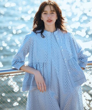 組曲 L エンブロイダリーレーススタンドネック ブラウス