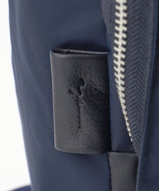 Y'SACCS 【Y'SACCS Gene Line】ヴァール バックパック ネイビー