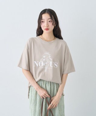 earth music&ecology 【接触冷感】アソートプリントレギュラースリットＴｅｅ Beige