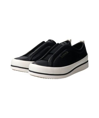INTER-CHAUSSURES 【BUSSOLA】撥水フラットスリッポンスニーカー ブラック