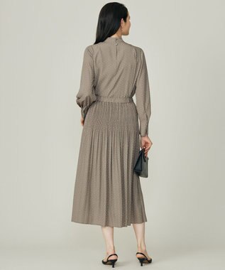 自由区 【セットアップ対応】ライトサテンプリーツ スカート カーキ×オフ(変形ドット)