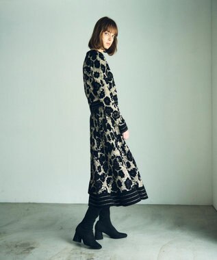 GRACE CONTINENTAL フローラルラメニットスカート ブラック