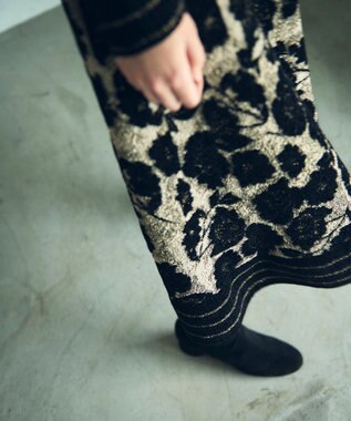 GRACE CONTINENTAL フローラルラメニットスカート ブラック